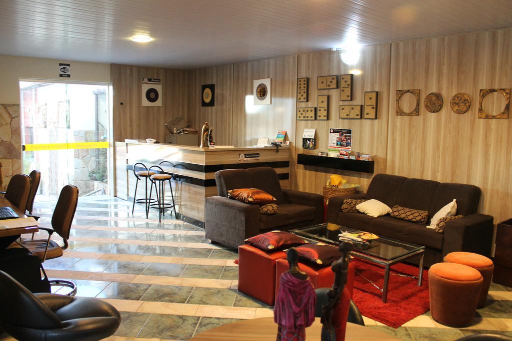 Hostel Pampulha بيلو هورزونتي المظهر الخارجي الصورة