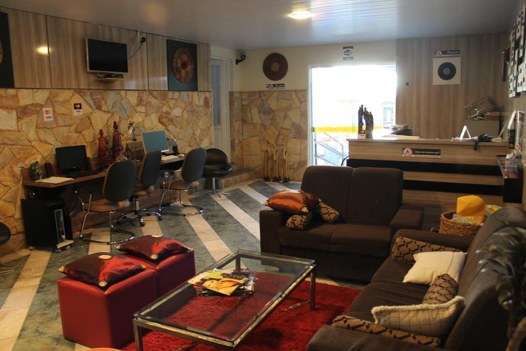 Hostel Pampulha بيلو هورزونتي المظهر الخارجي الصورة